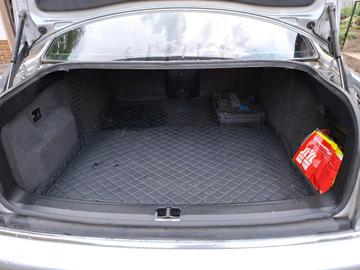 صورة 8 لـ 1998 AUDI A8