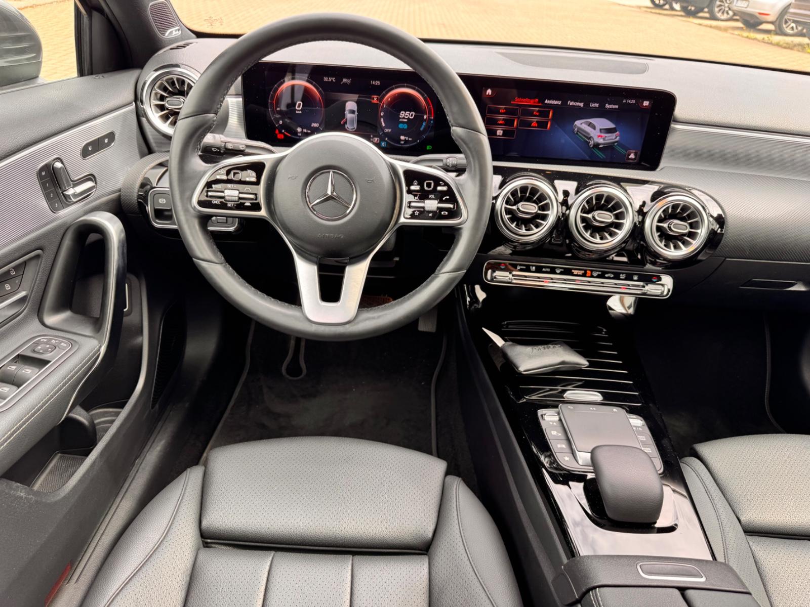 Mercedes-Benz A 250 e *19 ZOLL*PANORAMA*