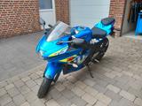 Suzuki GSX-R 125 - SUZUKI GSX R 125
