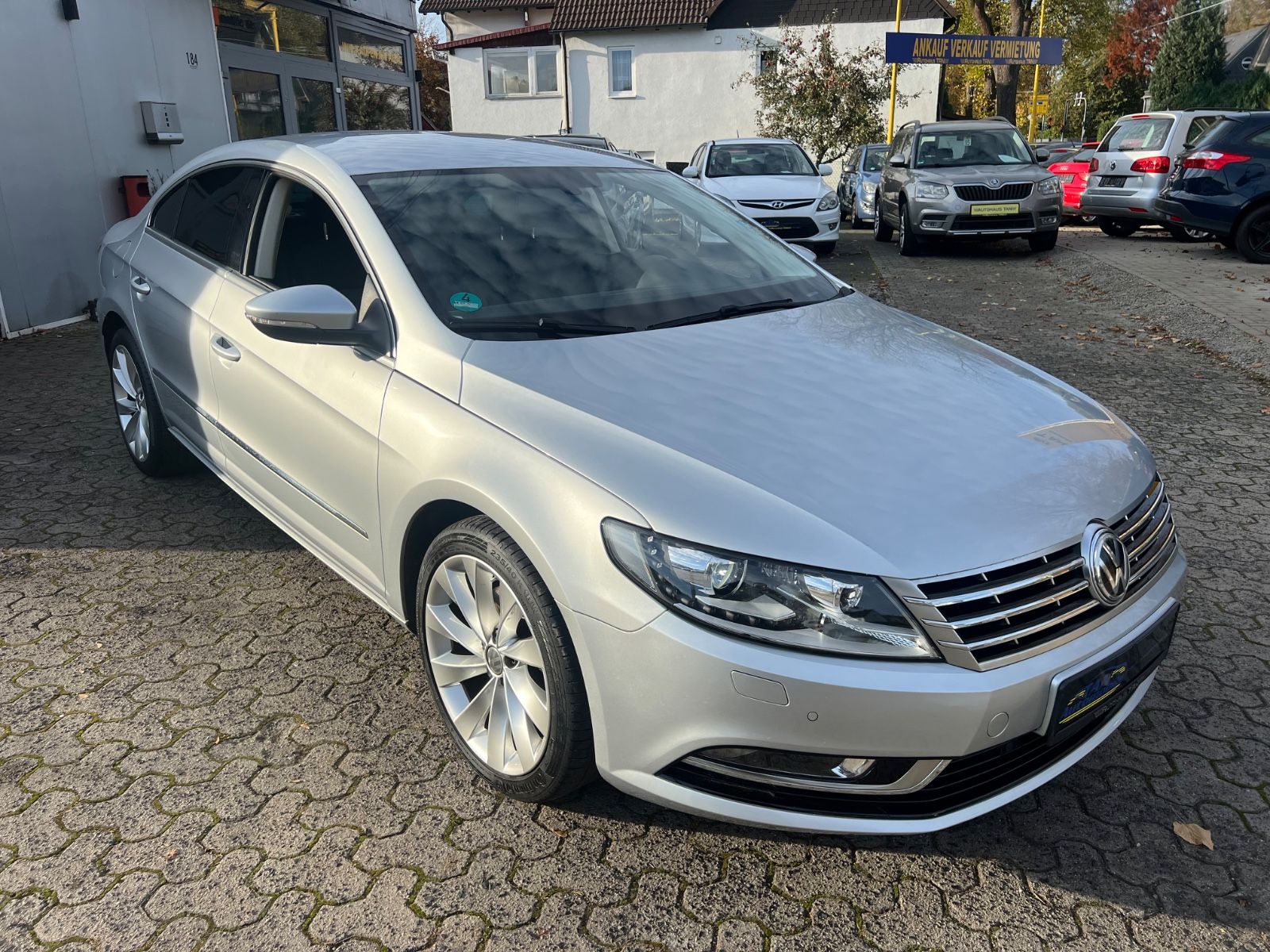 Fahrzeugabbildung Volkswagen Passat CC 2.0 TDI *KEYLESS*LED*KAMERA*NAVI*