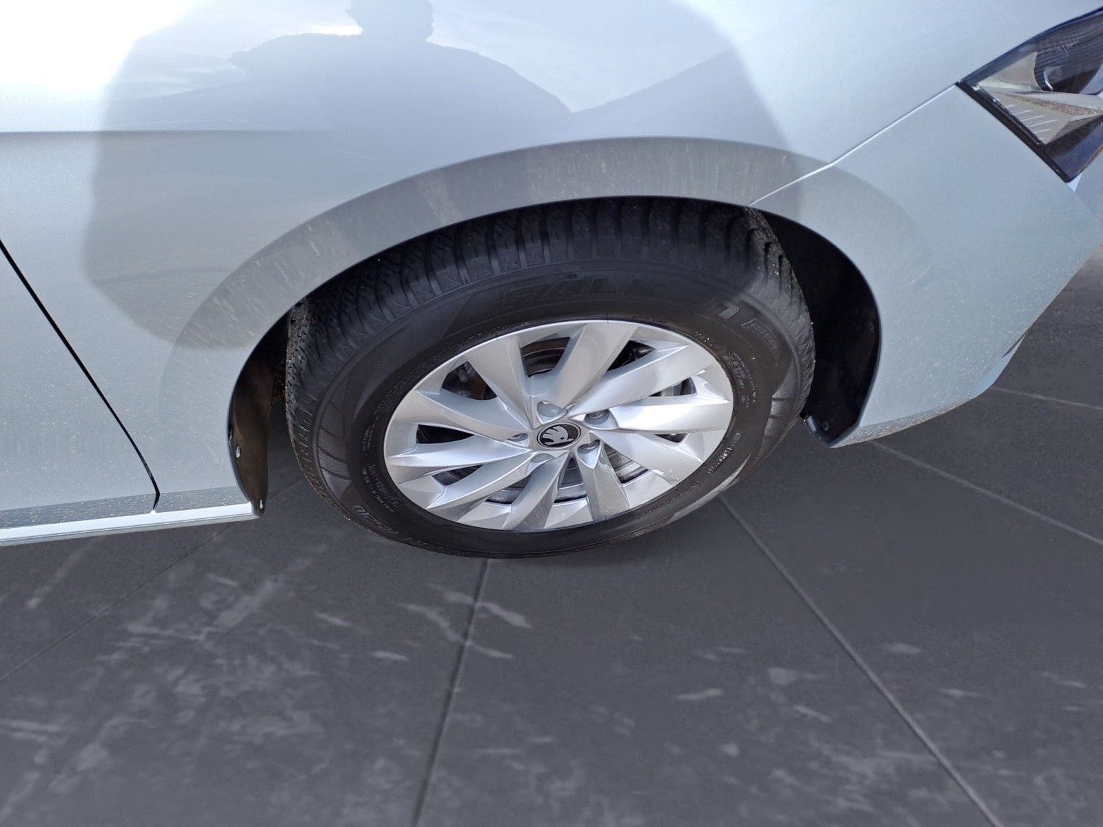 Skoda Superb - Bild 12