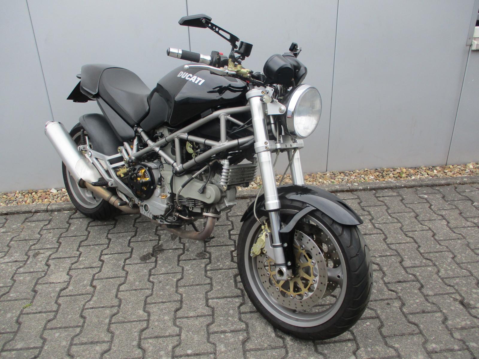 Ducati MONSTER 1000 