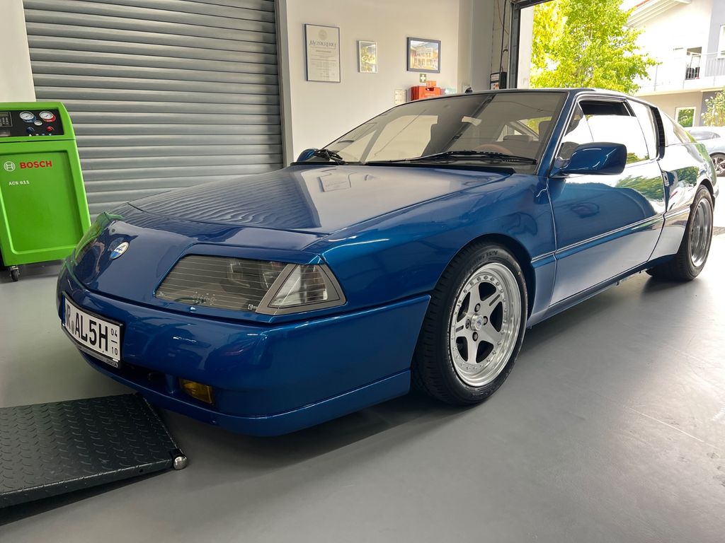 Renault Alpine V6
