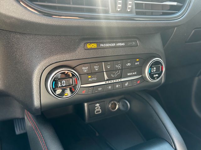 Kuga Plug-In Hybrid ST-Line X*PANO*B&O*ACC*
