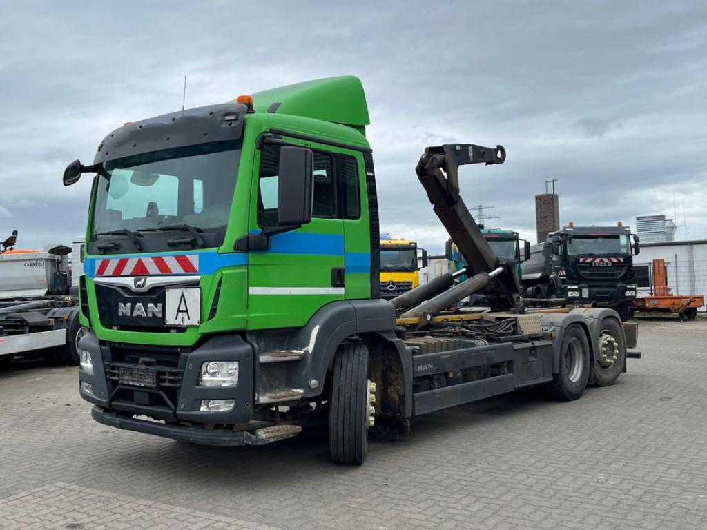 MAN TG-S 26.420 6x2 BL Abrollkipper Schub/Knickarm