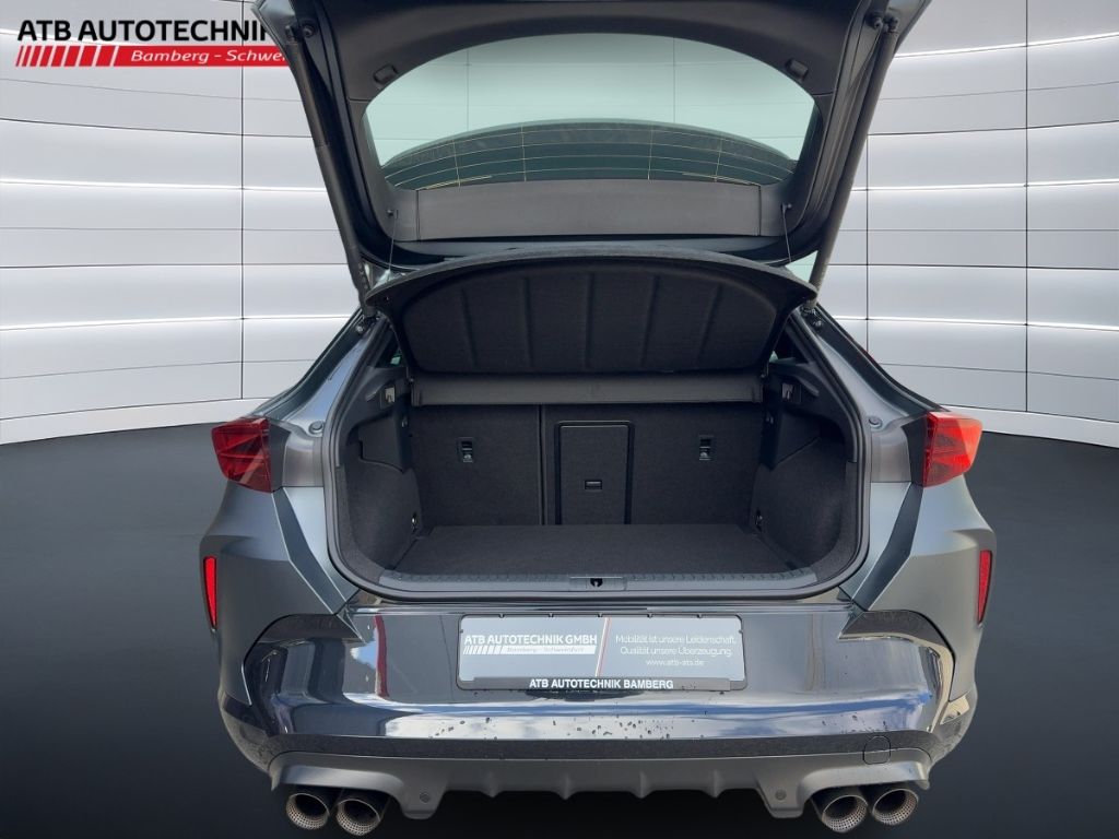 Fahrzeugabbildung CUPRA Formentor VZ 2.0 EXTREME MATT AKRAPOVIC MATRIX