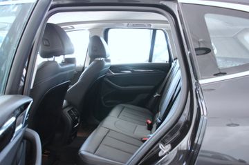 BMW X3 - 11