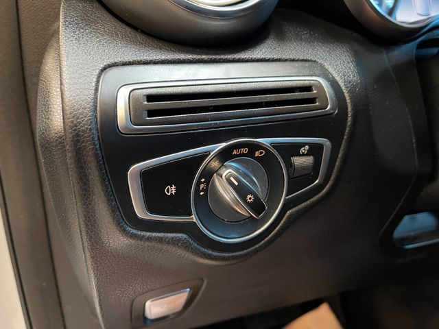 Mercedes-Benz GLC 250 4Matic *LED*AHK*KAMERA*NAVI*SHZ*TEMPOMAT