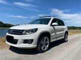Volkswagen VW Tiguan Sport R-Line Vollausstattung - Volkswagen Tiguan: Vollausstattung
