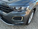 Volkswagen T-Roc Sport 1.5 TSI DSG LED NAVI ACC KAMERA PDC - Volkswagen mit Benzin-Antrieb