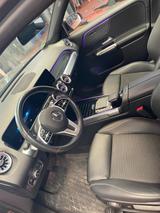 Mercedes-Benz GLB 200 DCT - - Mercedes-Benz GLB 200 von privat