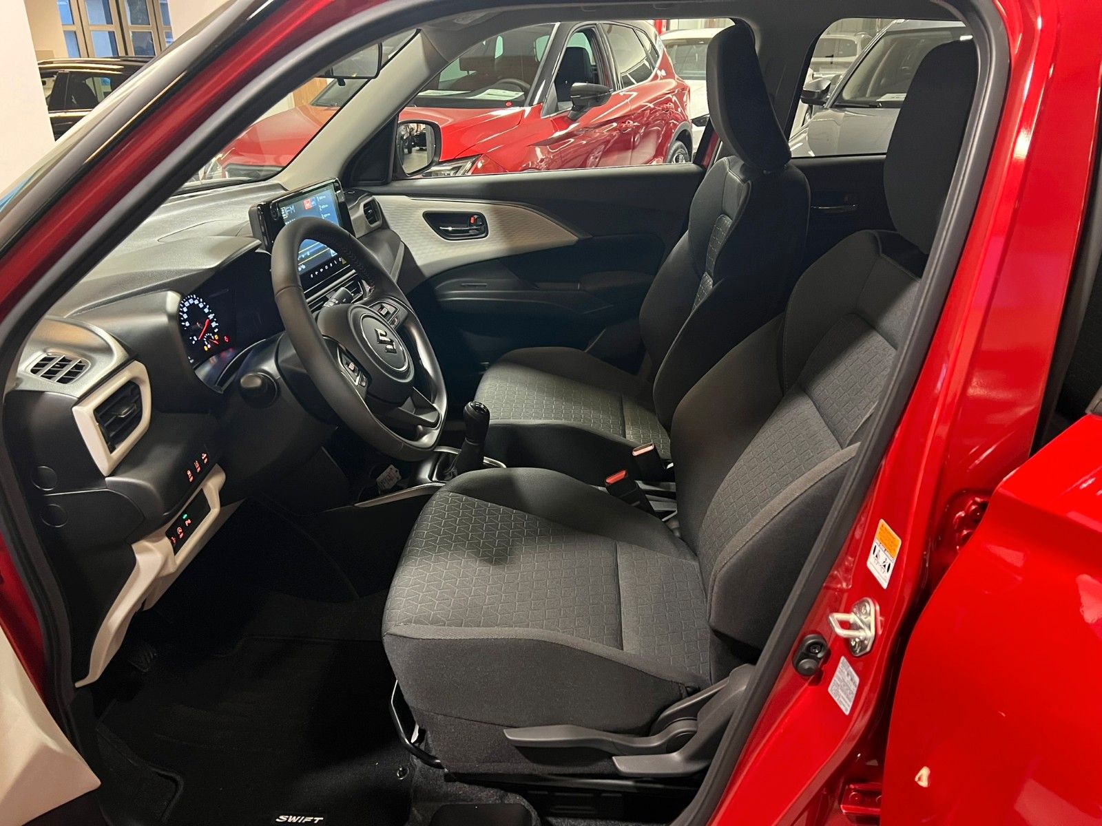 Fahrzeugabbildung Suzuki Swift Comfort + *NEW2024*