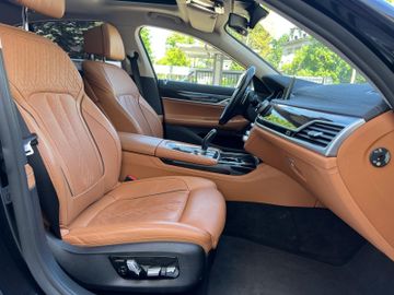 BMW 740 - 8