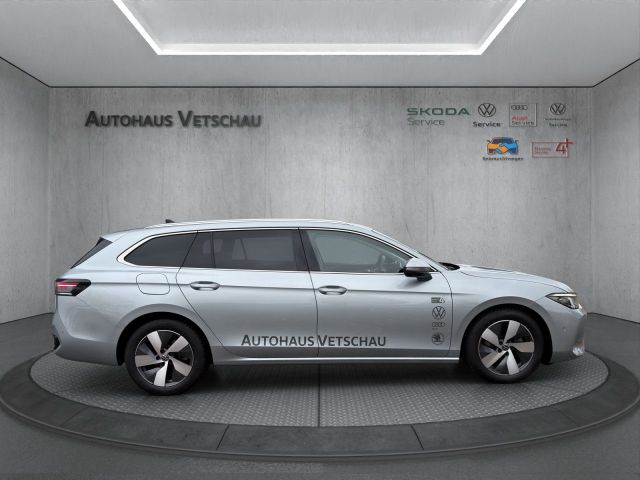 Passat Variant Elegance 2.0 TDI DSG Sportpaket