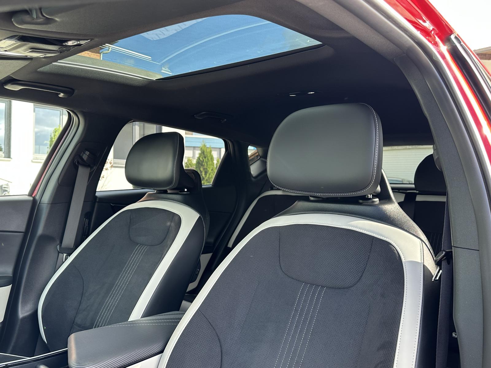Kia EV6 GT-Line 77,4 kWh 228 ch • 17 300 km • Batterie 98,7 % • Head-up • Toit pano • Meridian