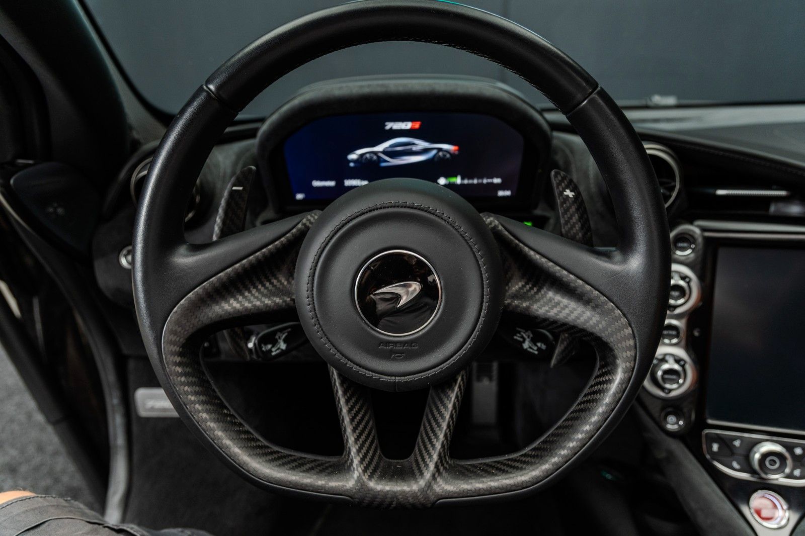 Fahrzeugabbildung McLaren 720S Spider + Scheckheft + Service Neu + Top Zus