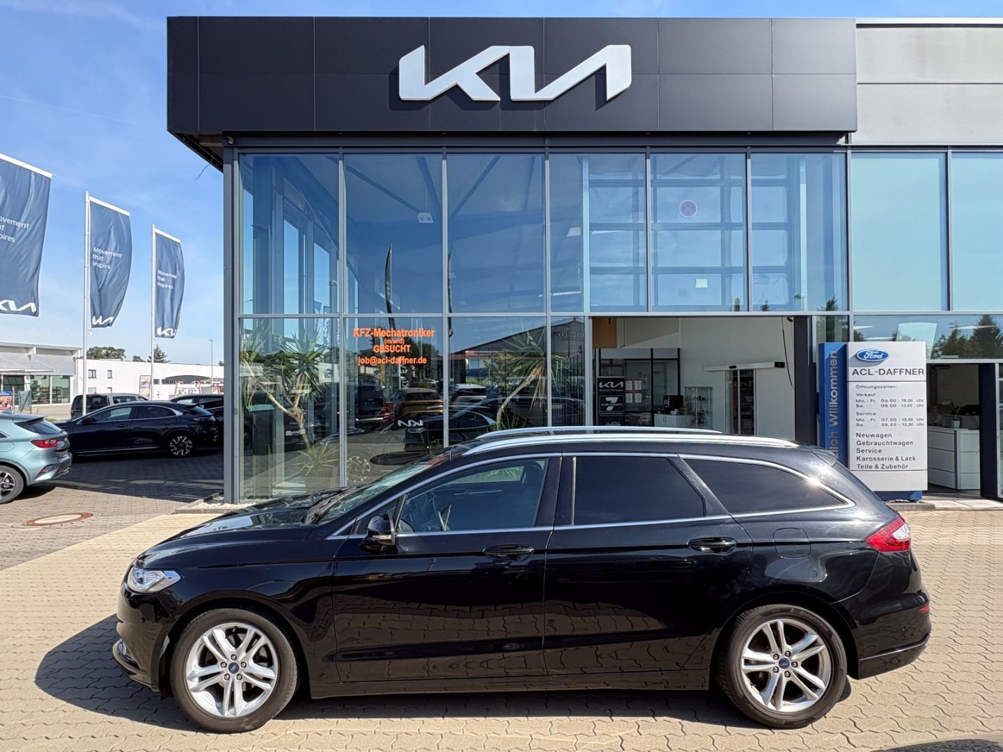 Fahrzeugabbildung Ford Mondeo Titanium elek Heckkl Memory totWinkAss