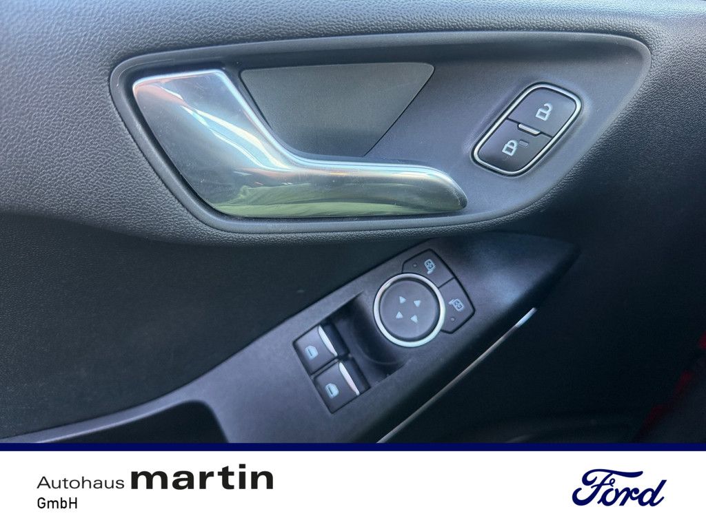 Fahrzeugabbildung Ford Fiesta 1.1 Titanium KURVENLICHT SYNC SHZ NAVI
