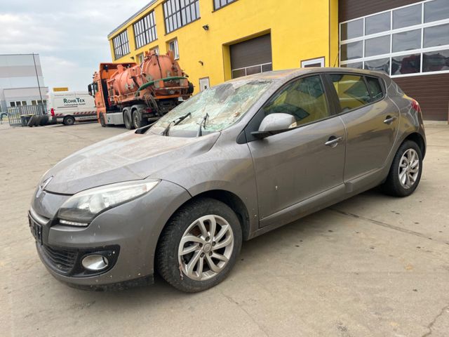 Renault Megane III 1.6 Lim. 5-trg. Paris