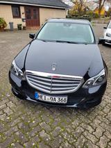 Mercedes-Benz E 200 CDI -7G TRONIC - Mercedes-Benz E 200 mit Diesel-Antrieb: Taxi, Limousine