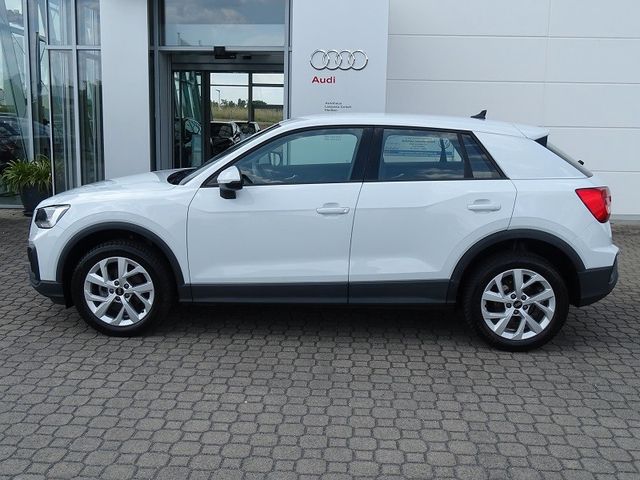 Q2 35 TFSI S-tronic / Komfort-Paket