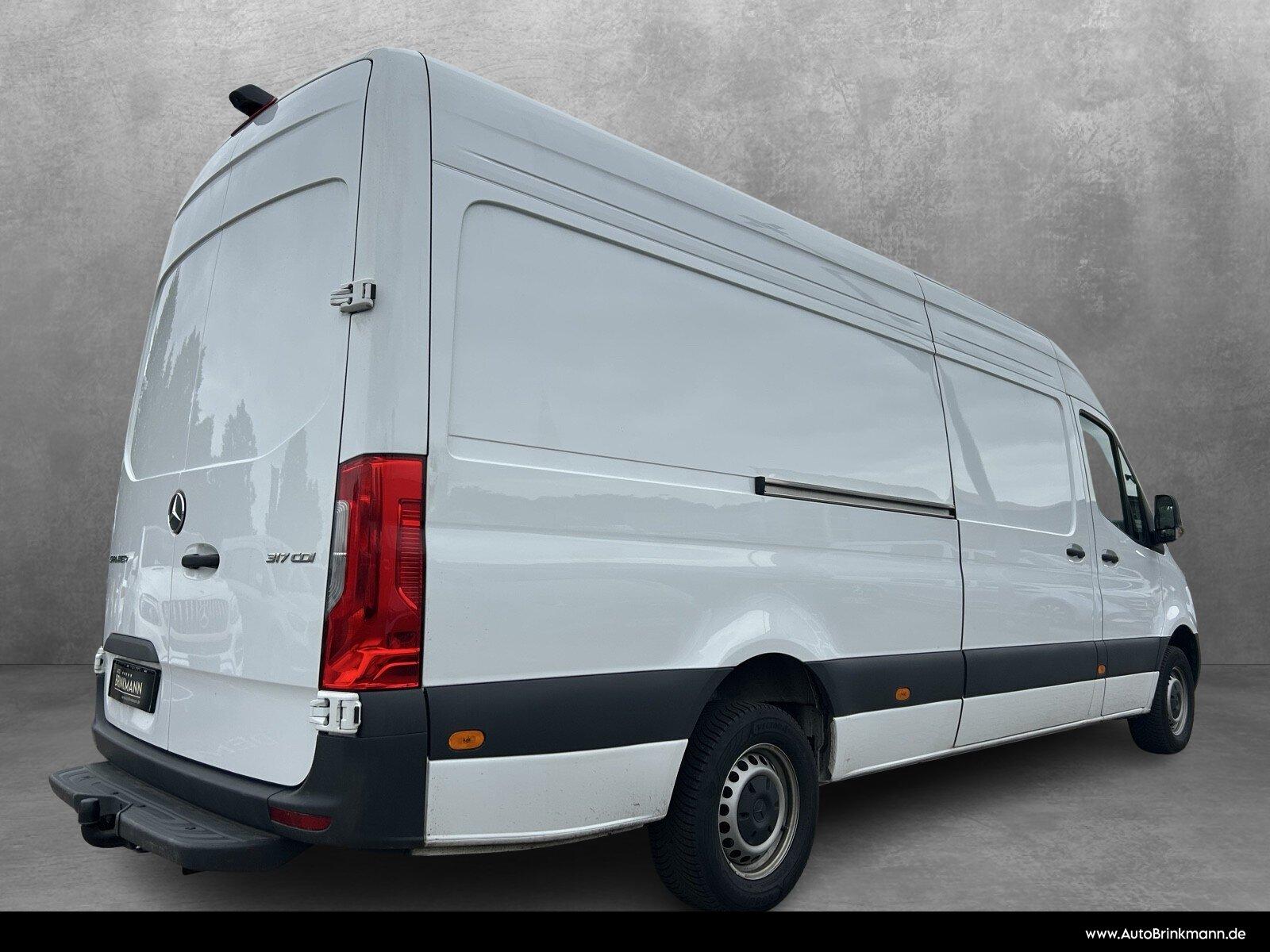 Mercedes-Benz Sprinter 317 CDI Hochdach SHZ/Klima/Totw./AHKLED