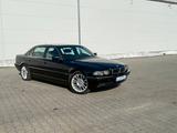 BMW 740iL A - - gebrauchte BMW 7er Reihe aus dem Jahr 2001
