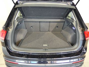 Volkswagen Tiguan - 12