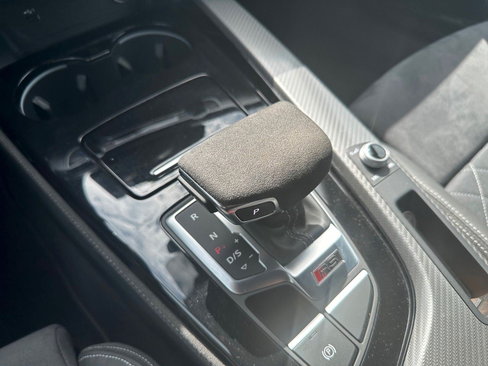 Audi RS4 RS 4 Avant 2.9 TFSI quattro foto 14