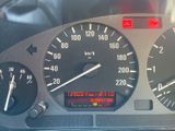 BMW E 36  318i Cabrio - BMW 318 aus 1996: 318i