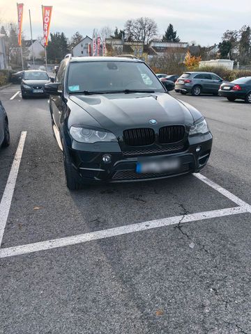 BMW Bmw x5 e70  Tipp top Zustand.