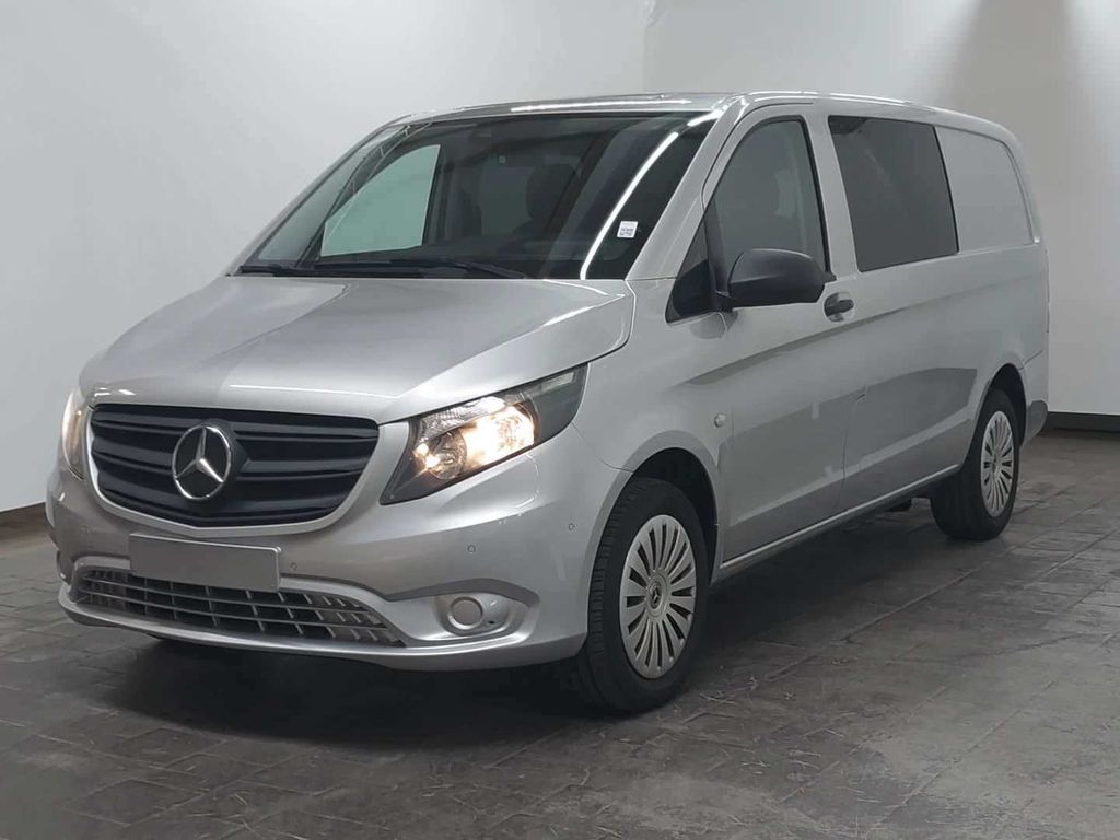 Image of Mercedes-Benz Vito