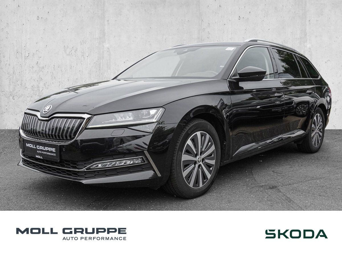 Skoda Superb Combi 1.4 eTSI DSG Style MATRIX NAVI ACC