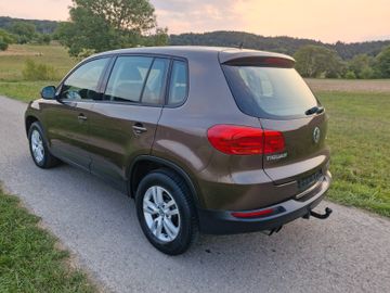Volkswagen Tiguan - 5