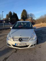 Mercedes-Benz B 160 Autotronic - - Mercedes-Benz B 160 von privat
