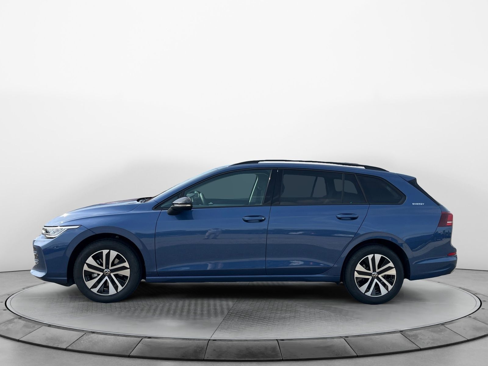 Volkswagen Golf VIII Variant 1.5eTSI Energy DSG AHK Navi LE imagem 3