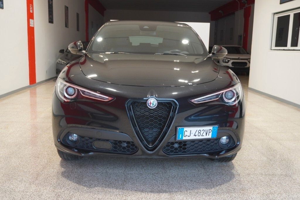 Alfa Romeo ALFA ROMEO STELVIO 2.2 TURBODIESEL 190CV AT8 Q4 imagem 2