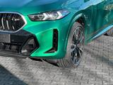 BMW X6 M60i xDrive PANO HuD AHK B/W DA Prof PA Prof - BMW X6 M60 Neuwagen