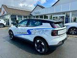 Volvo EX30 Plus AWD Performance Pure Electric - weiße Volvo EX30