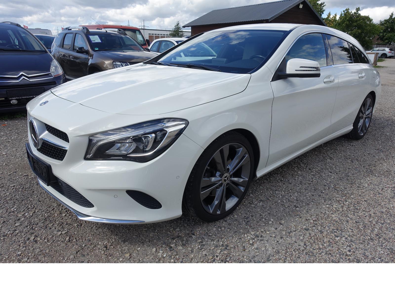 Mercedes-Benz CLA 200 Shooting Brake Urban Navi PDC 8x Alu PDC