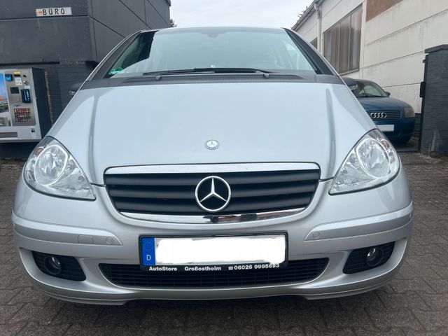 Mercedes-Benz A 180 A -Klasse A 180 CDI AUTOM ALU TEMPO NAVI