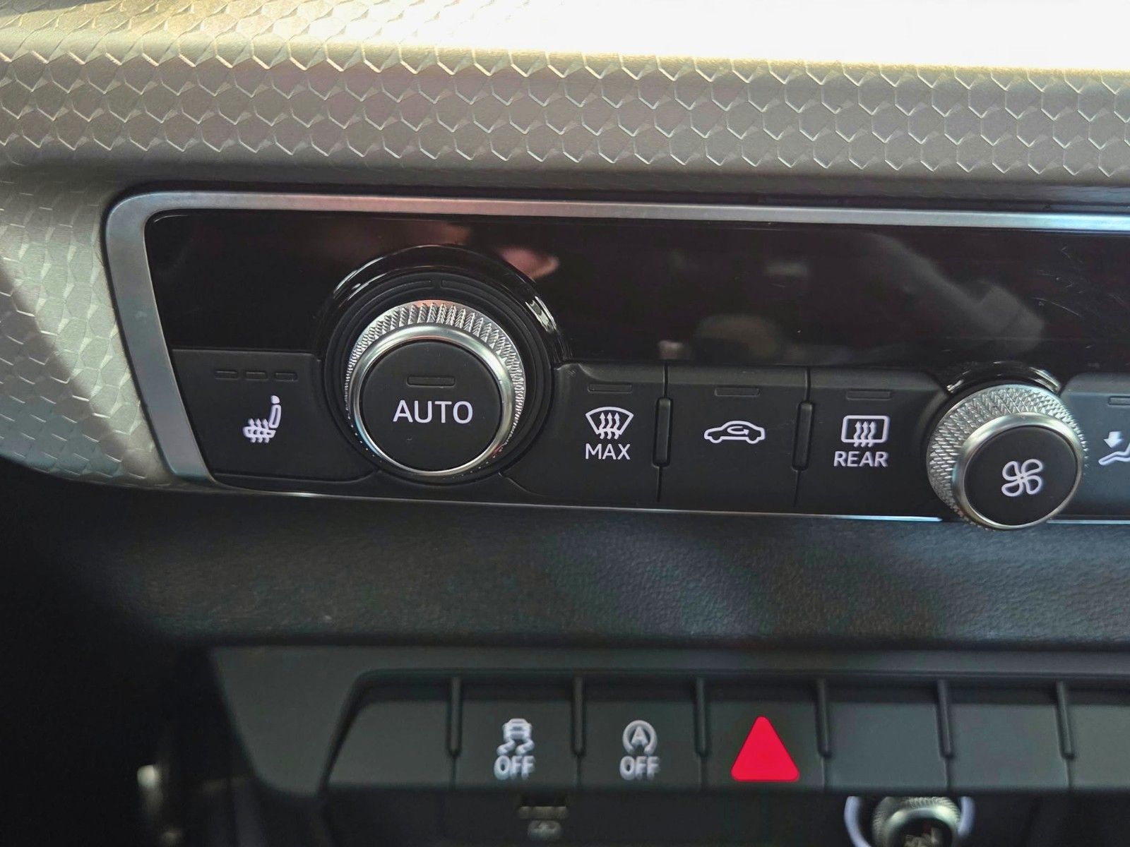 AUDI A1 — zdjęcie 23