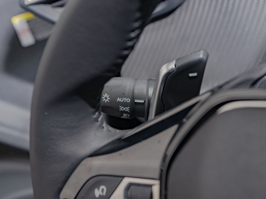 Peugeot 2008 - Bild 13