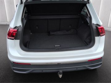 Volkswagen Tiguan - 10