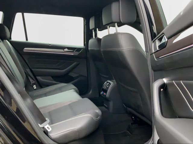 Passat Var All 4M 2.0 TDI STHZ,AHK,RFK,NAV.