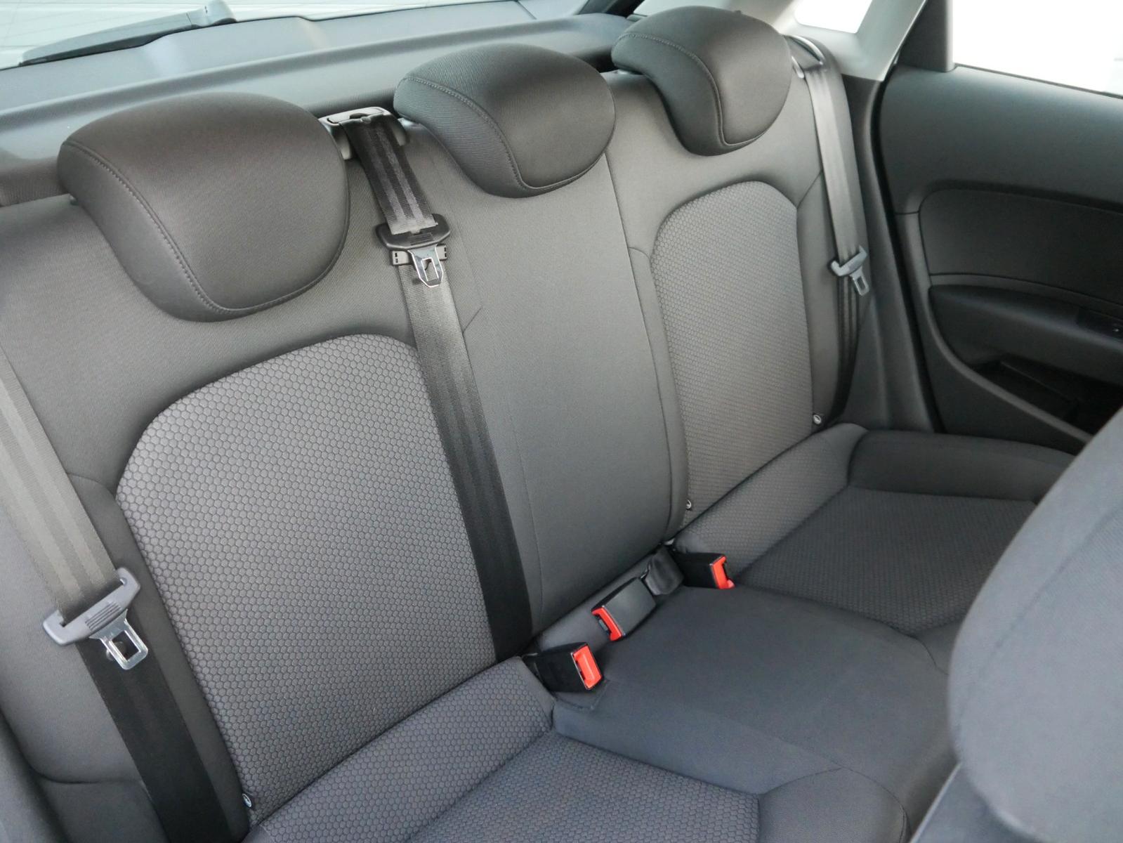 Audi A1 Sportback 1.4 TFSI S-tronic S-Line Xenon Navi