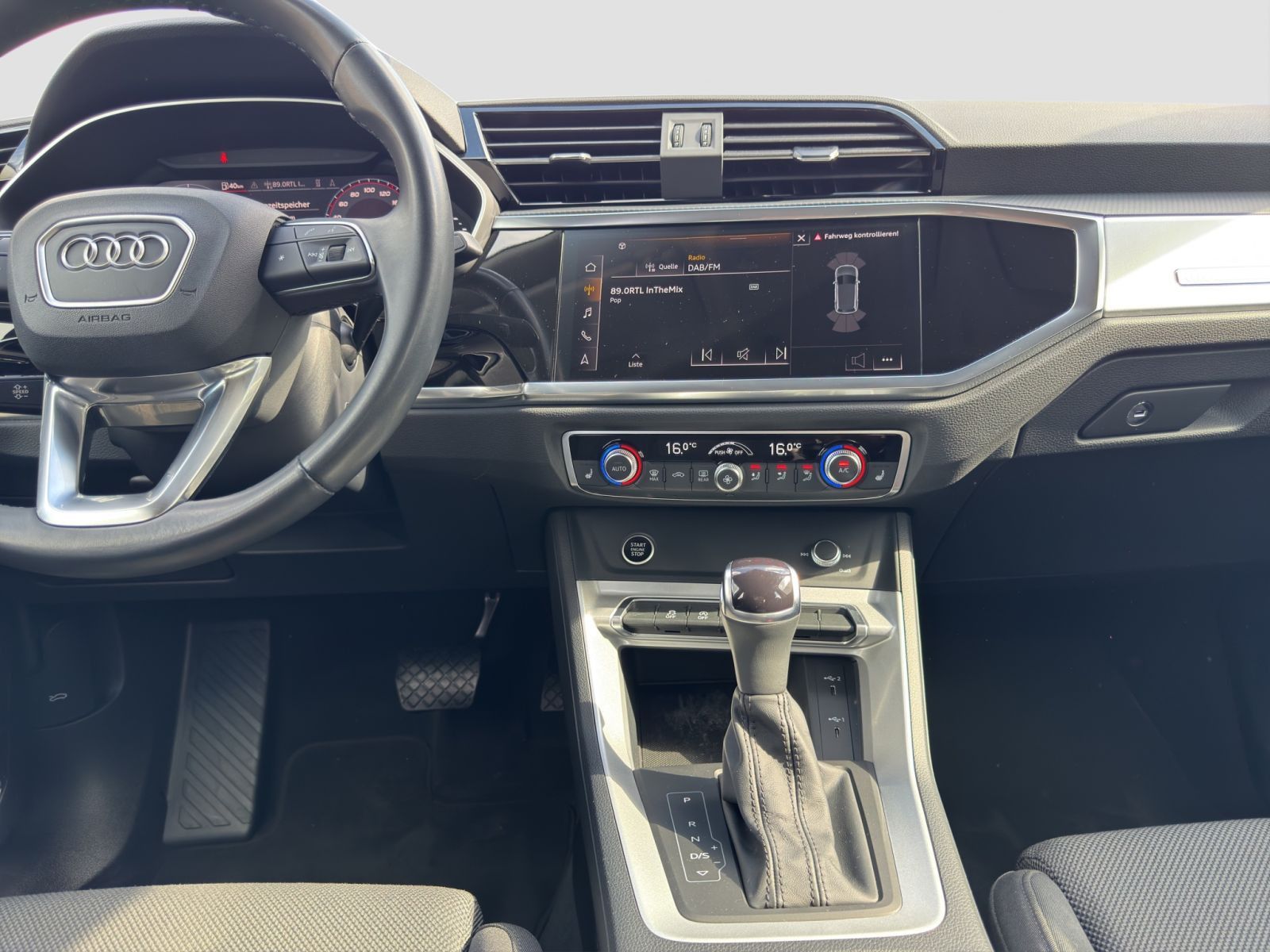 Audi Q3 35 TFSI S-tronic LED Navi Smartphone Interfac foto 14
