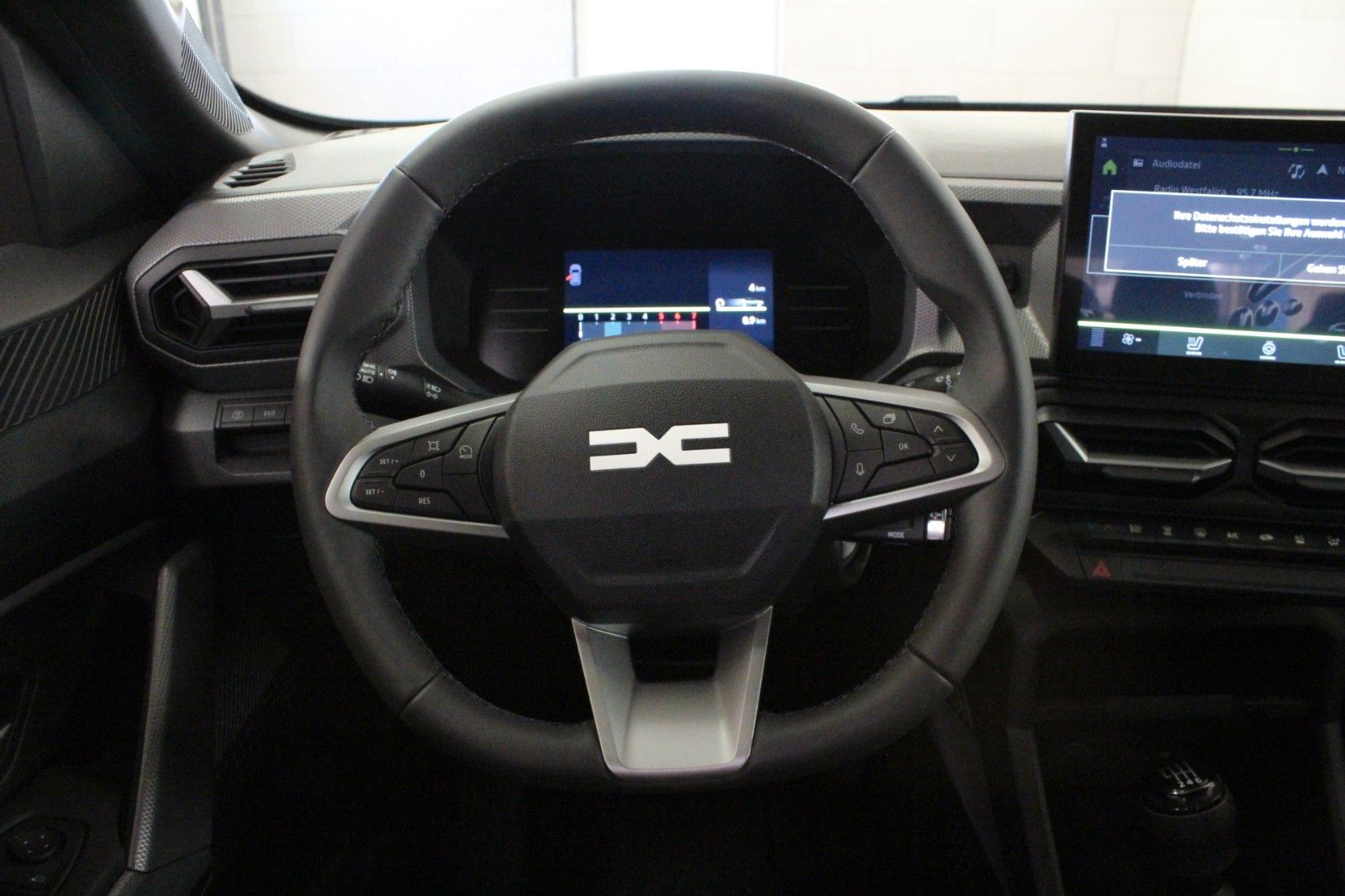 Fahrzeugabbildung Dacia Duster mild hybrid 140 Expression*Winterp.*MY 26