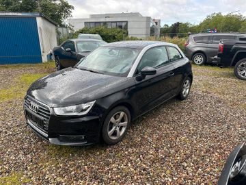 Audi A1  1,4 TSFI Mod2016, 58000, Scheckheft komplett