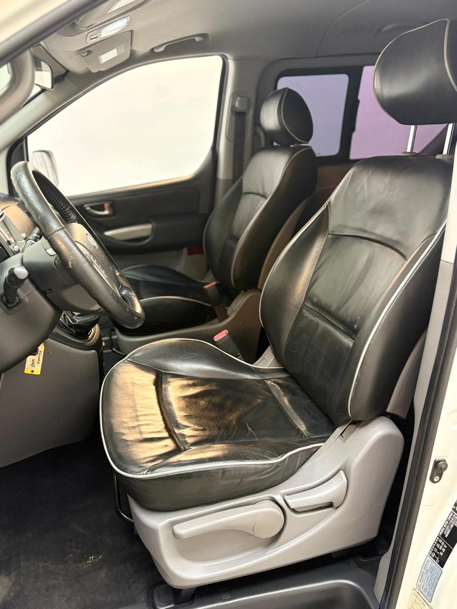 Hyundai H-1 Premium Grand